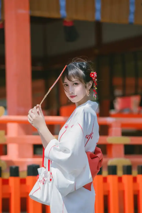 欧美日韩在线亚洲二区综二_久久久精品94久久精品_中文字幕在线播放等等.